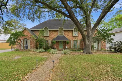 5814 Lodge Creek Drive, Houston, TX 77066 - Photo 1