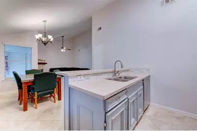 10703 Highland Woods Drive, Sugar Land, TX 77498 - Photo 23