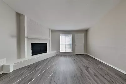 5315 Derbyshire Drive, Katy, TX 77493 - Photo 3