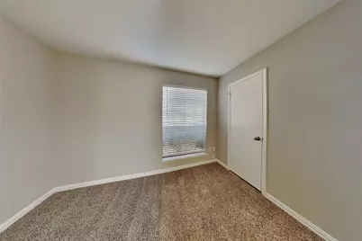 5315 Derbyshire Drive, Katy, TX 77493 - Photo 7