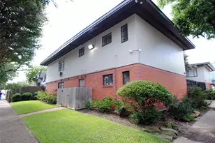 2501 Yoakum Blvd, Houston, TX 77006 - Photo 3