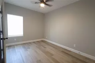 765 Enterprise St, Houston, TX 77088 - Photo 9