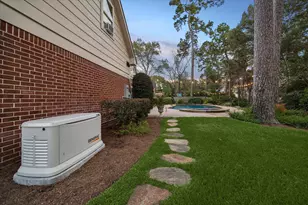 1715 Scenic Shore Dr, Houston, TX 77345 - Photo 39