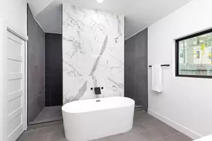 3878 Arbor St, Houston, TX 77004 - Photo 13