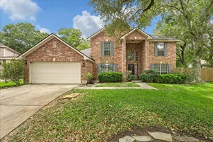 381 Oakshire Ct, League City, TX 77573 - Photo 1