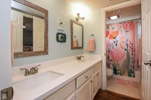 1023 Cardinal Ave, Sugar Land, TX 77478 - Photo 39