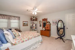 1023 Cardinal Ave, Sugar Land, TX 77478 - Photo 37