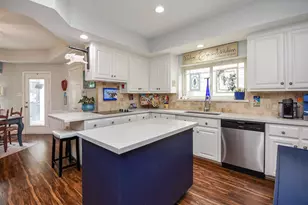 1023 Cardinal Ave, Sugar Land, TX 77478 - Photo 13