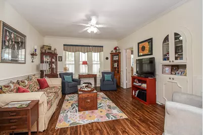1023 Cardinal Avenue, Sugar Land, TX 77478 - Photo 7