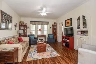 1023 Cardinal Ave, Sugar Land, TX 77478 - Photo 7