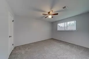 78 Brookflower Rd, The Woodlands, TX 77380 - Photo 7