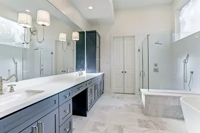 1050 W 42nd Street, Houston, TX 77018 - Photo 17