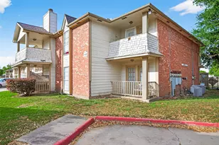 11500 Meadow Ln, Houston, TX 77477 - Photo 15