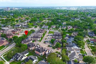 11500 Meadow Ln, Houston, TX 77477 - Photo 19