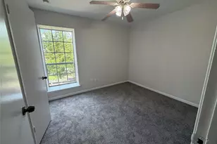 11500 Meadow Ln, Houston, TX 77477 - Photo 13