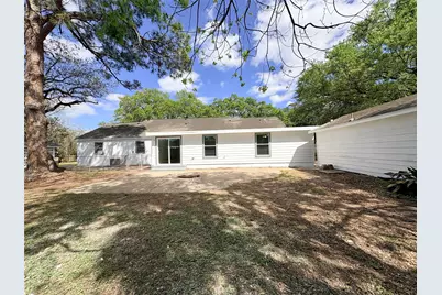 3206 Avenue K, Bay City, TX 77414 - Photo 21