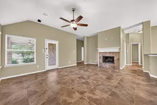 2014 Foxgate Dr, Rosenberg, TX 77471 - Photo 7