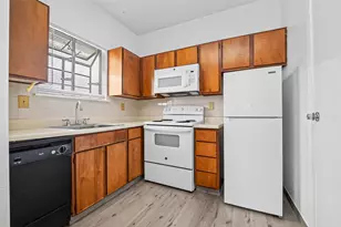 7901 Cambridge St, Houston, TX 77054 - Photo 11