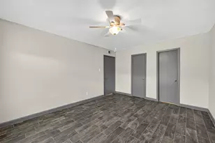 8931 Gaylord St, Houston, TX 77024 - Photo 29