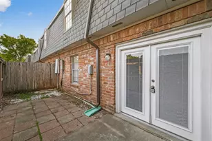 8931 Gaylord St, Houston, TX 77024 - Photo 35