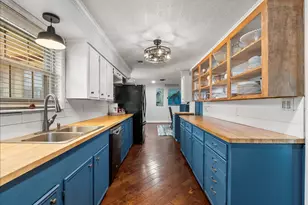 10214 Winding Trail Rd, La Porte, TX 77571 - Photo 11