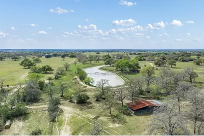 4361 US Highway 77 S, Hallettsville, TX 77964 - Photo 37