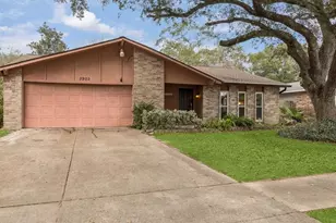 3902 Broken Elm Dr, Spring, TX 77388 - Photo 1