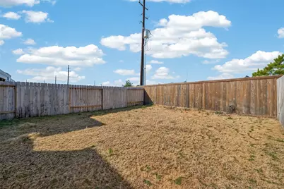 10514 Wellesley Terrace Trail, Houston, TX 77051 - Photo 27