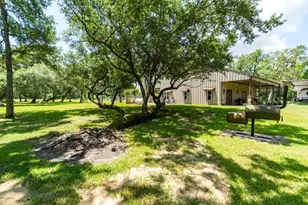 6470 County Rd 3, Sweeny, TX 77480 - Photo 23