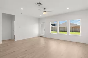 31711 Farlam Farms Trl, Fulshear, TX 77441 - Photo 3