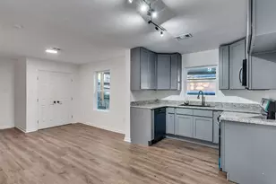 2416 Cumberland St, Houston, TX 77023 - Photo 3