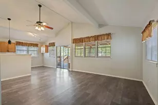 1080 Franconia Dr, Conroe, TX 77316 - Photo 13