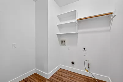 10402 Sage Dock Court, Houston, TX 77089 - Photo 9