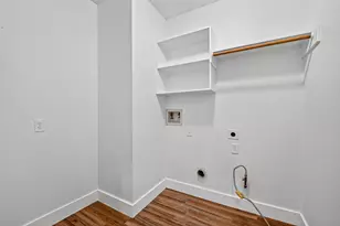 10402 Sagedock Ct, Houston, TX 77089 - Photo 9