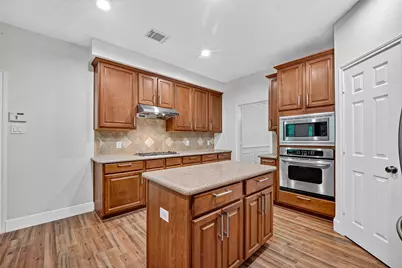 10402 Sage Dock Court, Houston, TX 77089 - Photo 19
