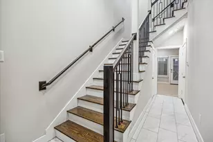256 W 28th St, Houston, TX 77008 - Photo 23