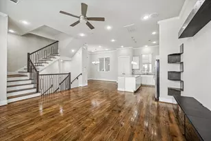 256 W 28th St, Houston, TX 77008 - Photo 9