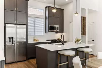 2125 Hoskins Drive #C, Houston, TX 77080 - Photo 9