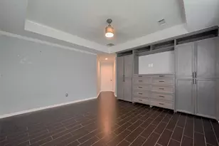 311 N Esplanade Ln, Stafford, TX 77477 - Photo 33