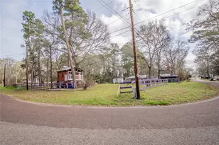 16444 Stinson Ln, Montgomery, TX 77316 - Photo 1