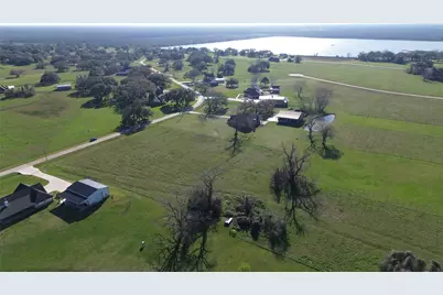 1532 Flintlock Court, Angleton, TX 77515 - Photo 3