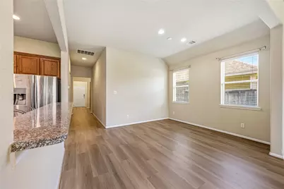 39 Butternut Grove Place, The Woodlands, TX 77375 - Photo 7