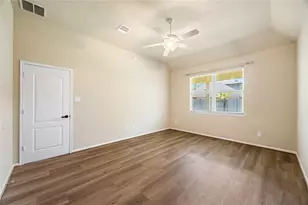 39 Butternut Grove Place, The Woodlands, TX 77375 - Photo 13