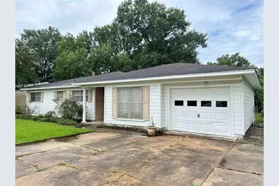 270 Ferndale Lane, Beaumont, TX 77707 - Photo 3