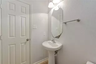 3939 Calgary Cir, Missouri City, TX 77459 - Photo 21