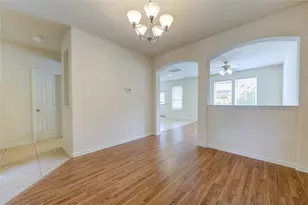 3939 Calgary Cir, Missouri City, TX 77459 - Photo 9