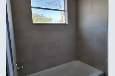 10209 Wiggins Street #5, Houston, TX 77029 - Photo 7