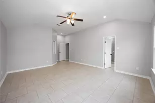 13219 Dennis Way Ln, Houston, TX 77044 - Photo 19