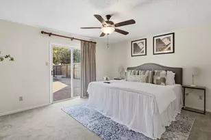 15015 Pleasant Valley Rd, Houston, TX 77062 - Photo 13