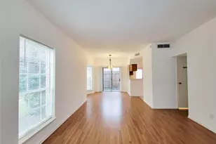 7575 Cambridge St, Houston, TX 77054 - Photo 5